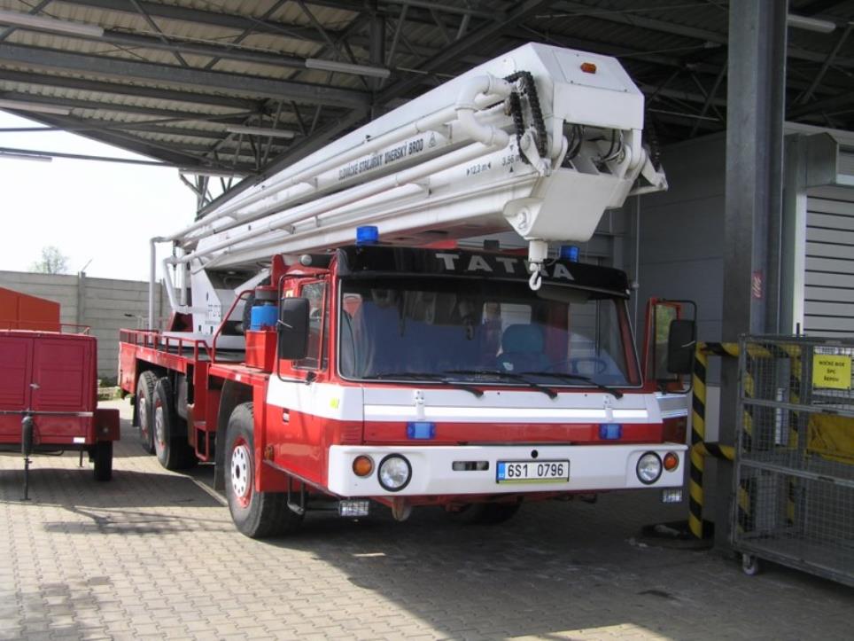 Tatra + Slovácké strojírny 815 PJ 28170 6x6.1 MP 27-2 SUB vůz speciální - požární plošina